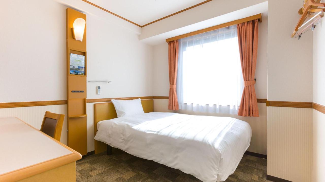 Toyoko Inn Yokohama-Sen Fuchinobe-Eki Minami-Guchi Szagamihara Kültér fotó