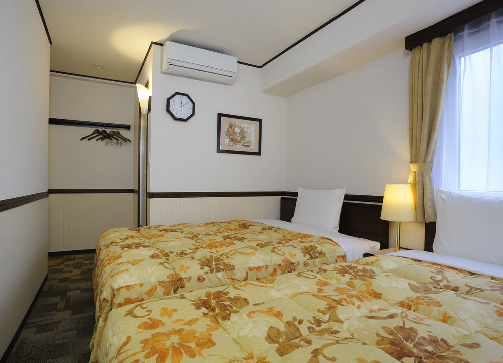 Toyoko Inn Yokohama-Sen Fuchinobe-Eki Minami-Guchi Szagamihara Kültér fotó