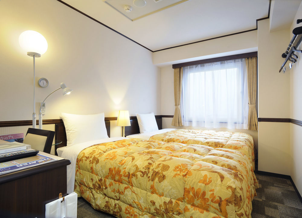 Toyoko Inn Yokohama-Sen Fuchinobe-Eki Minami-Guchi Szagamihara Kültér fotó